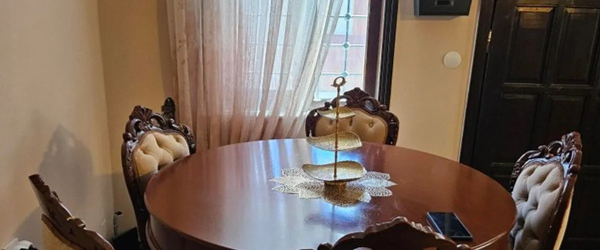 Foto - Loost Town Inn Hotel