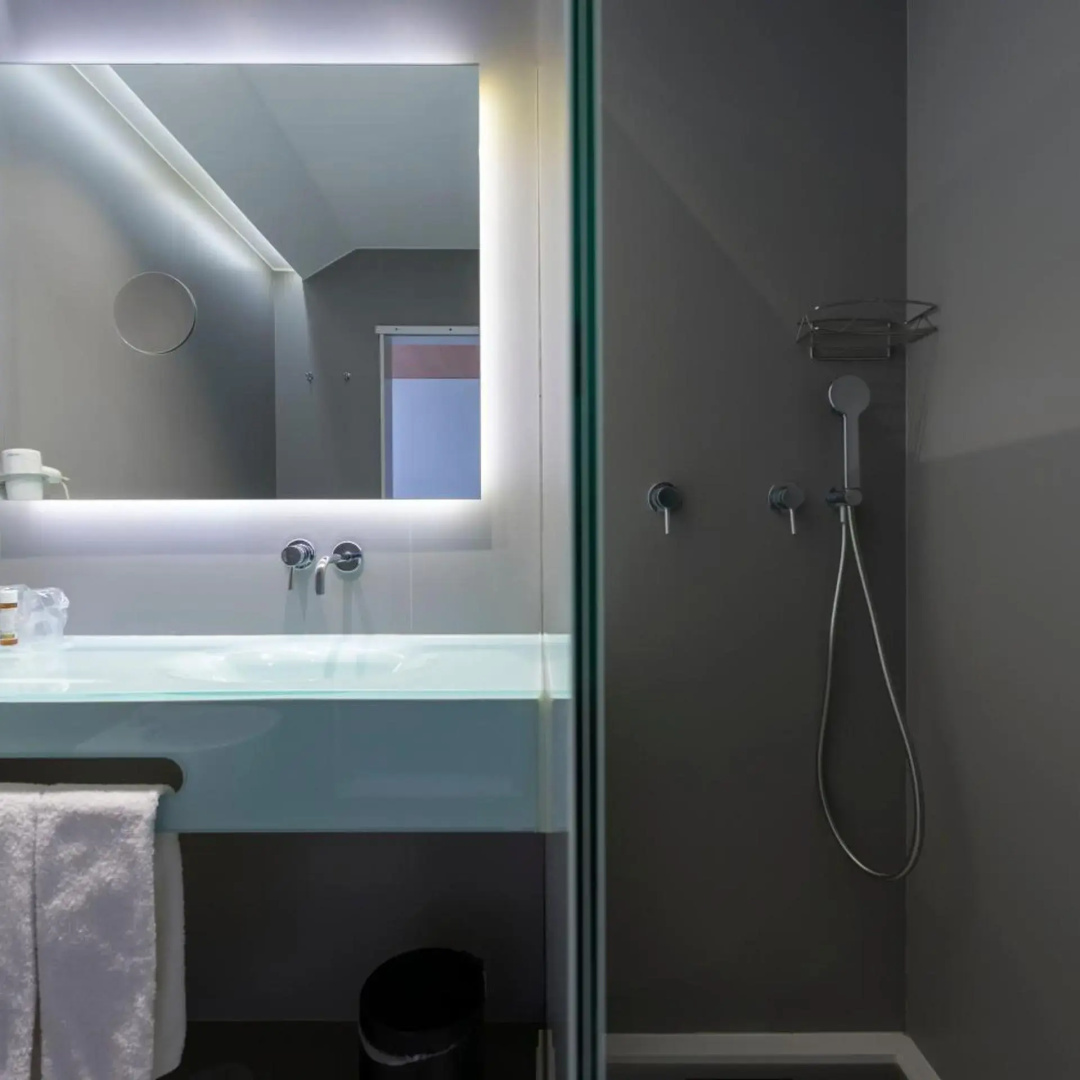 Photo - Varzinn Hotel