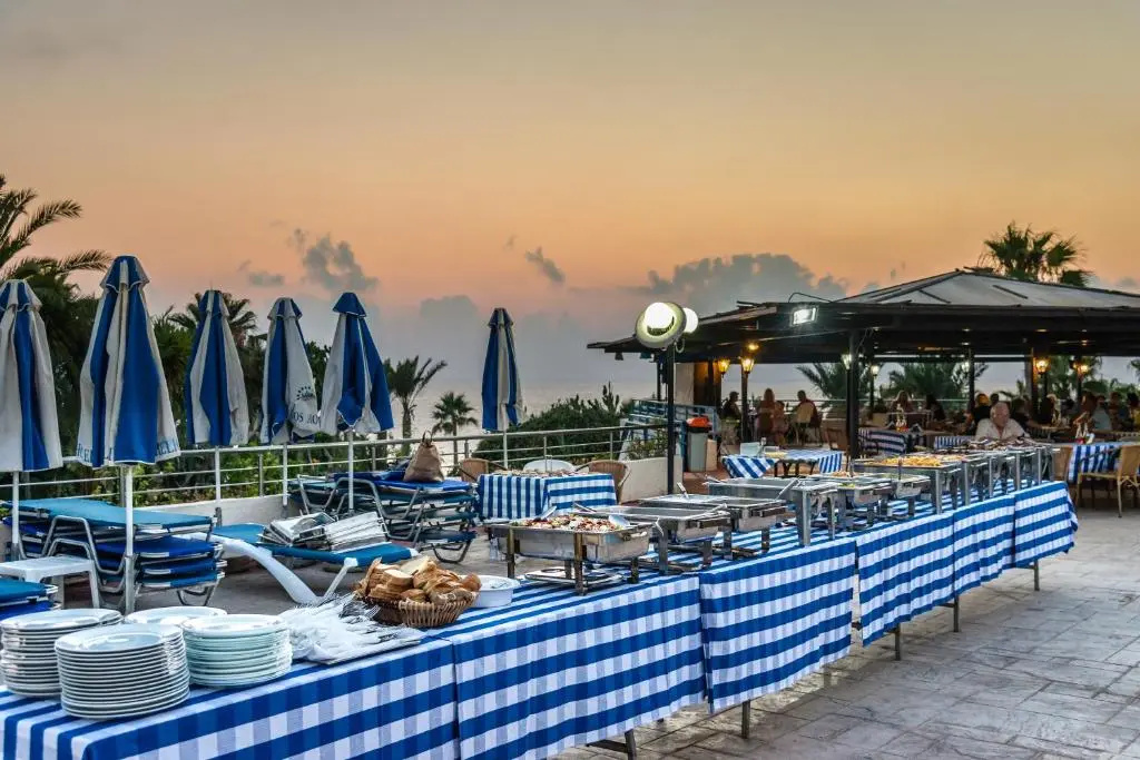 Foto - Helios Bay Hotel and Suites