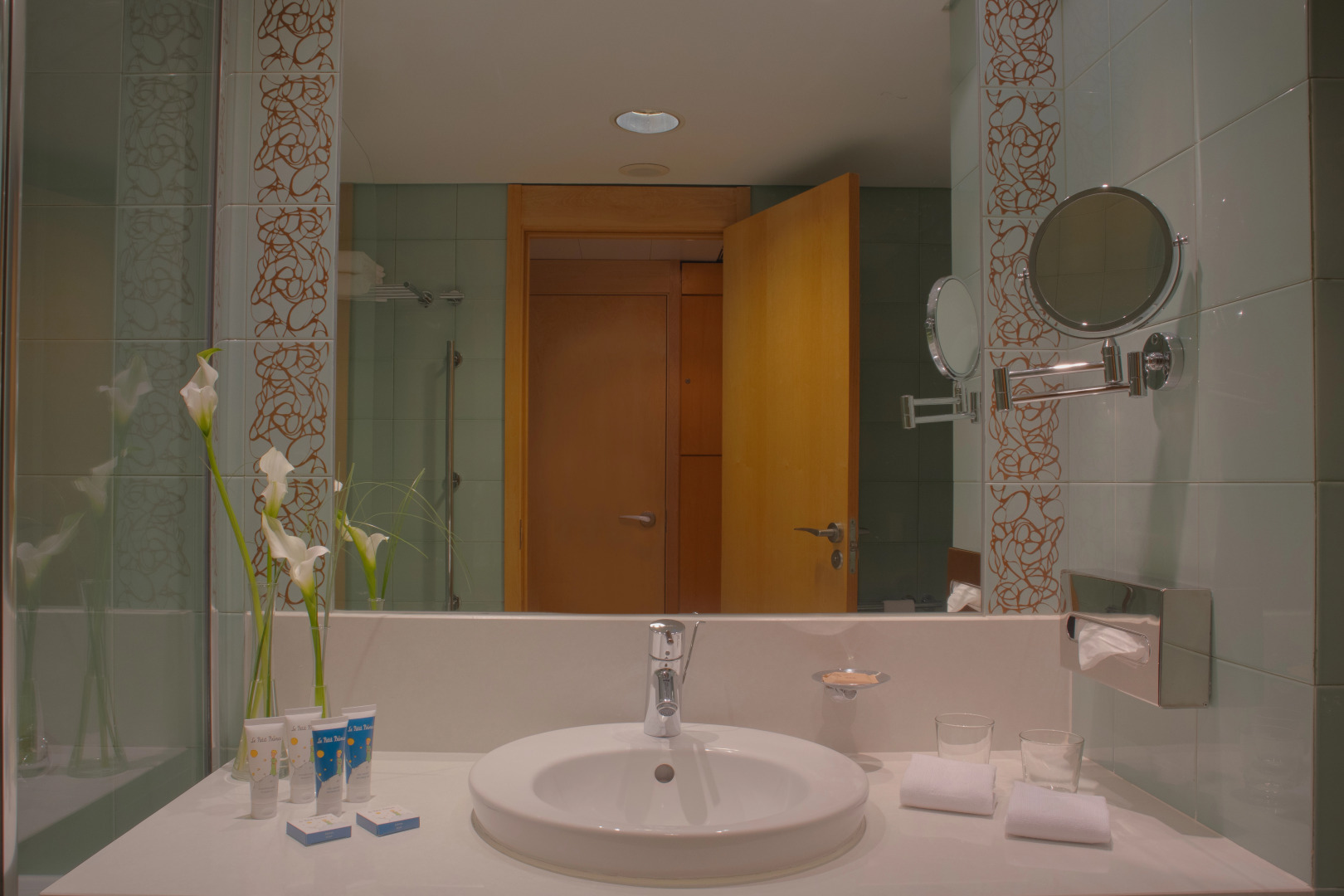 Photo - SANA Malhoa Hotel