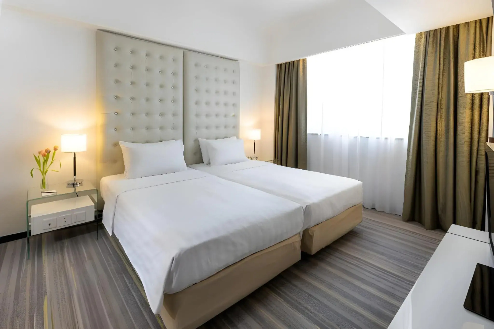 Photo - Panda Hotel