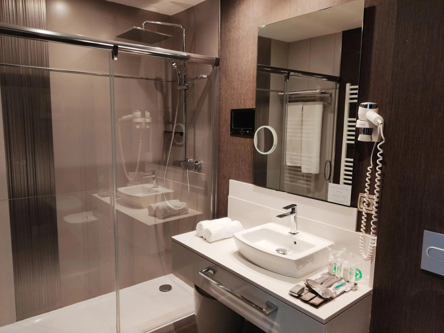 Photo - Costa Esmeralda Suites