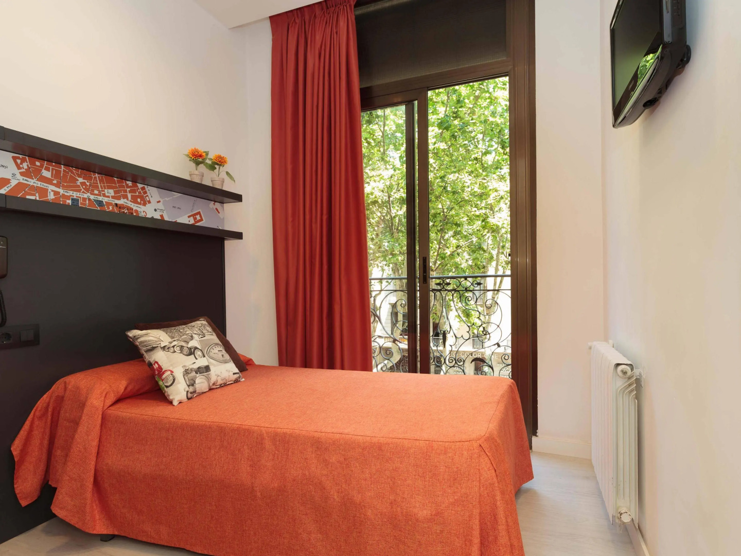 Photo - Hostal Benidorm