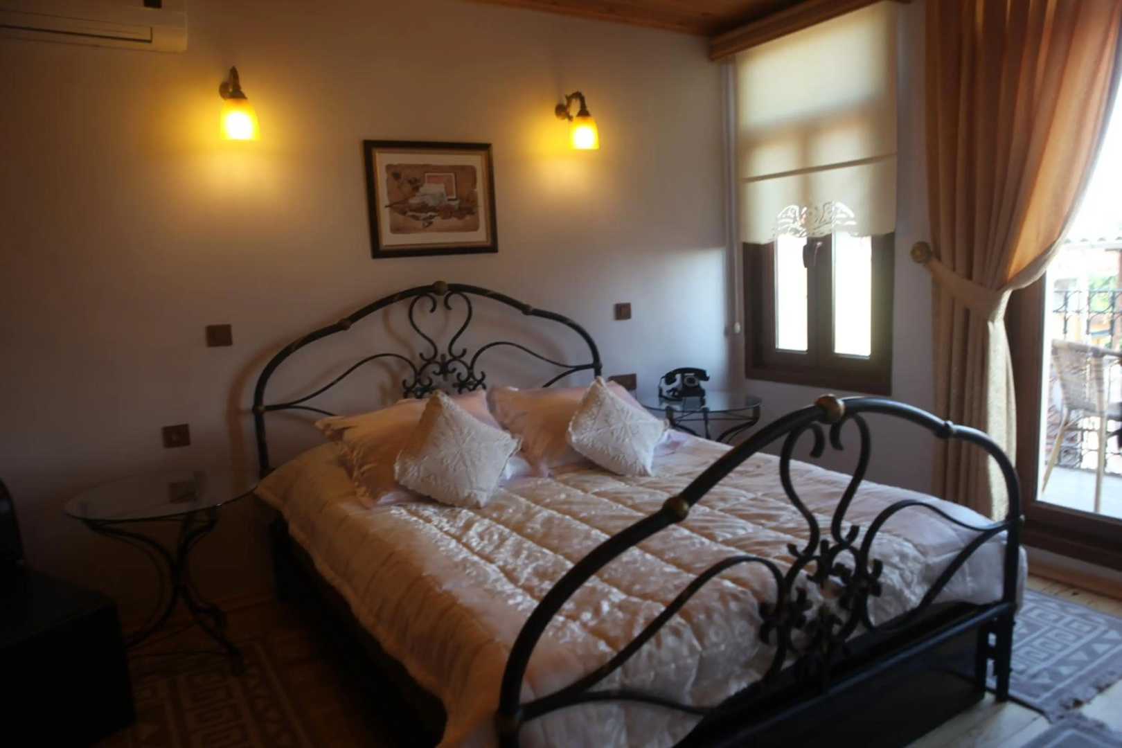 Photo - Tom Square Boutique Hotel