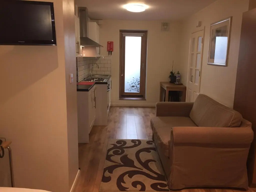 Photo - Lyall Apartment Hotel