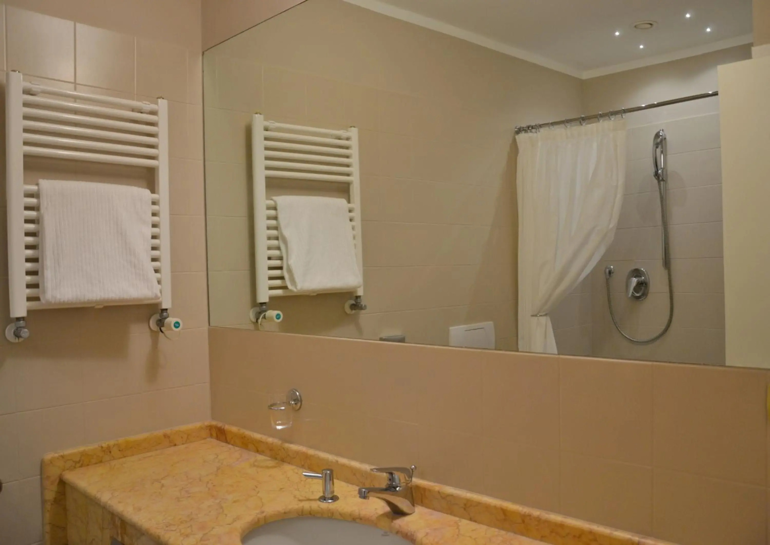 Photo - Albergo Alla Posta