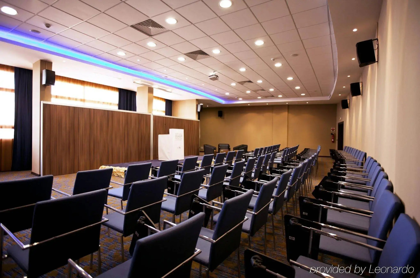 Photo - Kenzi Solazur