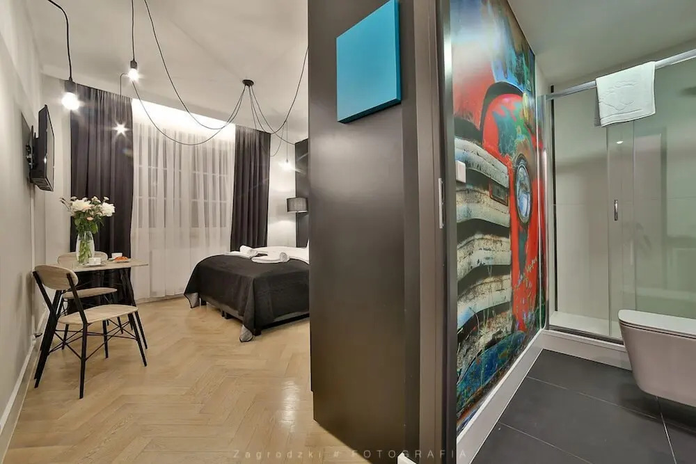 Foto - Saint Thomas Corner - by Upstairs