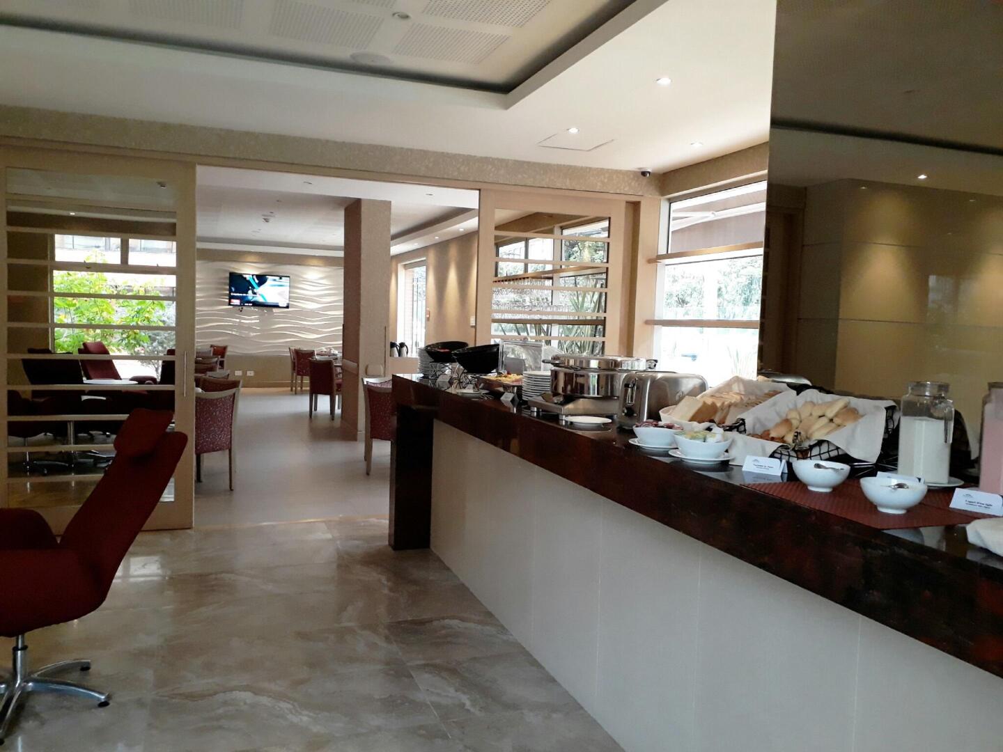 Foto - Hotel Plaza Suites