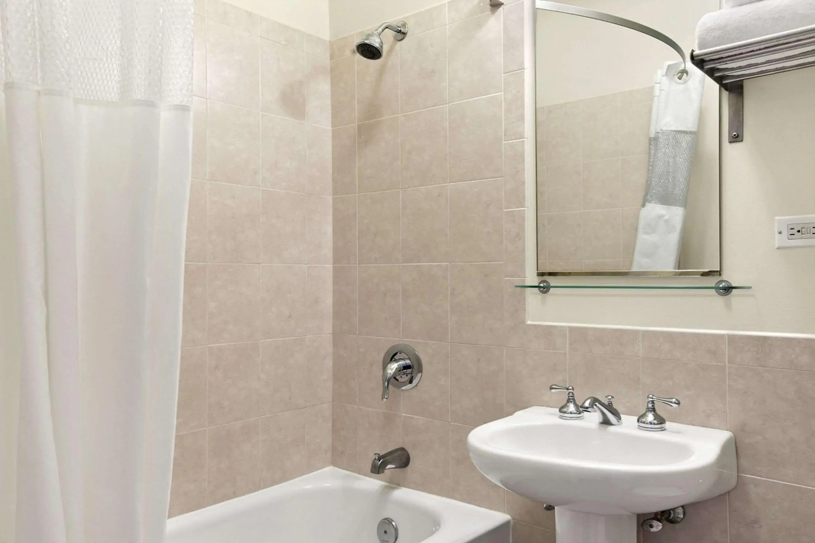 Foto - Travelodge by Wyndham Downtown Chicago