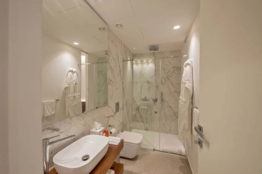Photo - The Capital Boutique Hotel