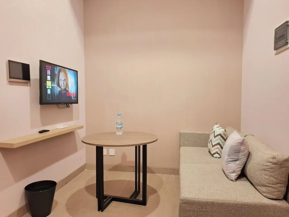 Menara Jakarta Condo JI EXPO by Blezz