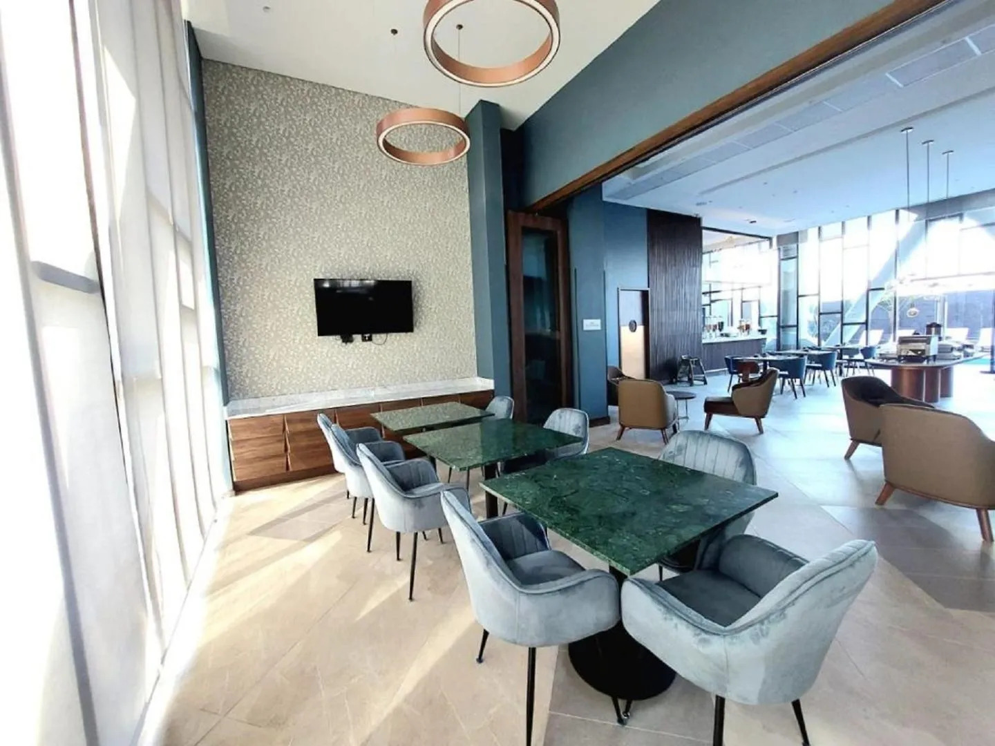 Photo - Courtyard by Marriott Santiago Airport