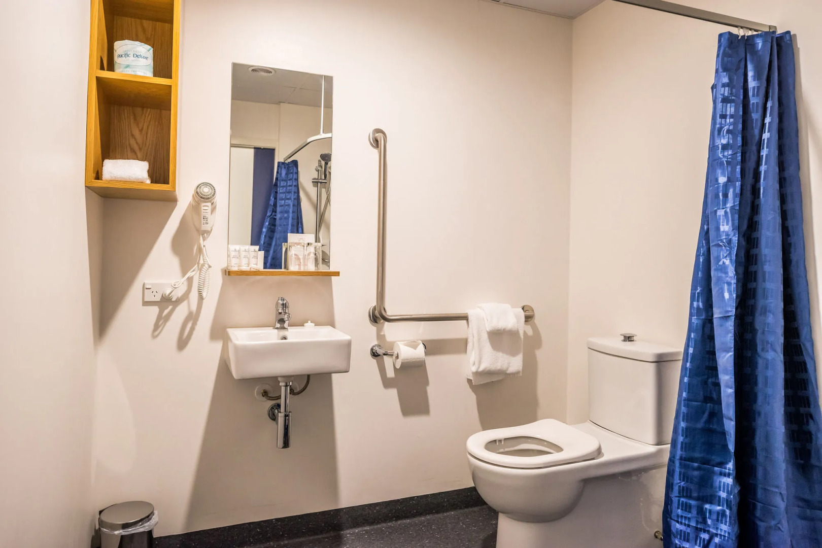 Photo - Park Hotel, Lambton Quay