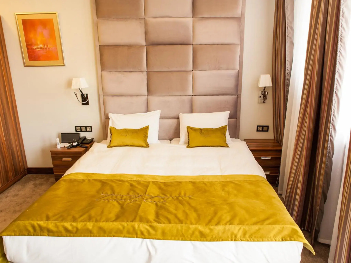 Photo - The 22 Hotel