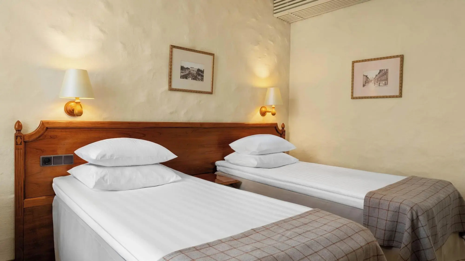 Photo - Rixwell Collection Savoy Boutique Hotel