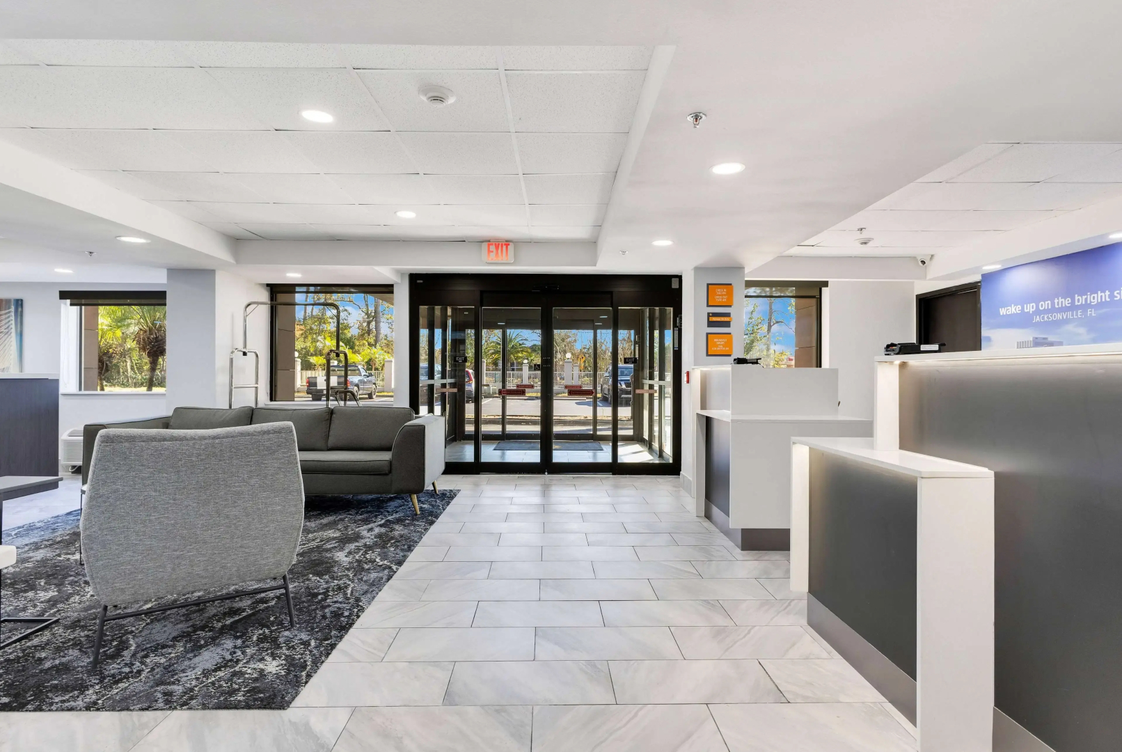 Foto - La Quinta Inn & Suites by Wyndham Jacksonville Mandarin