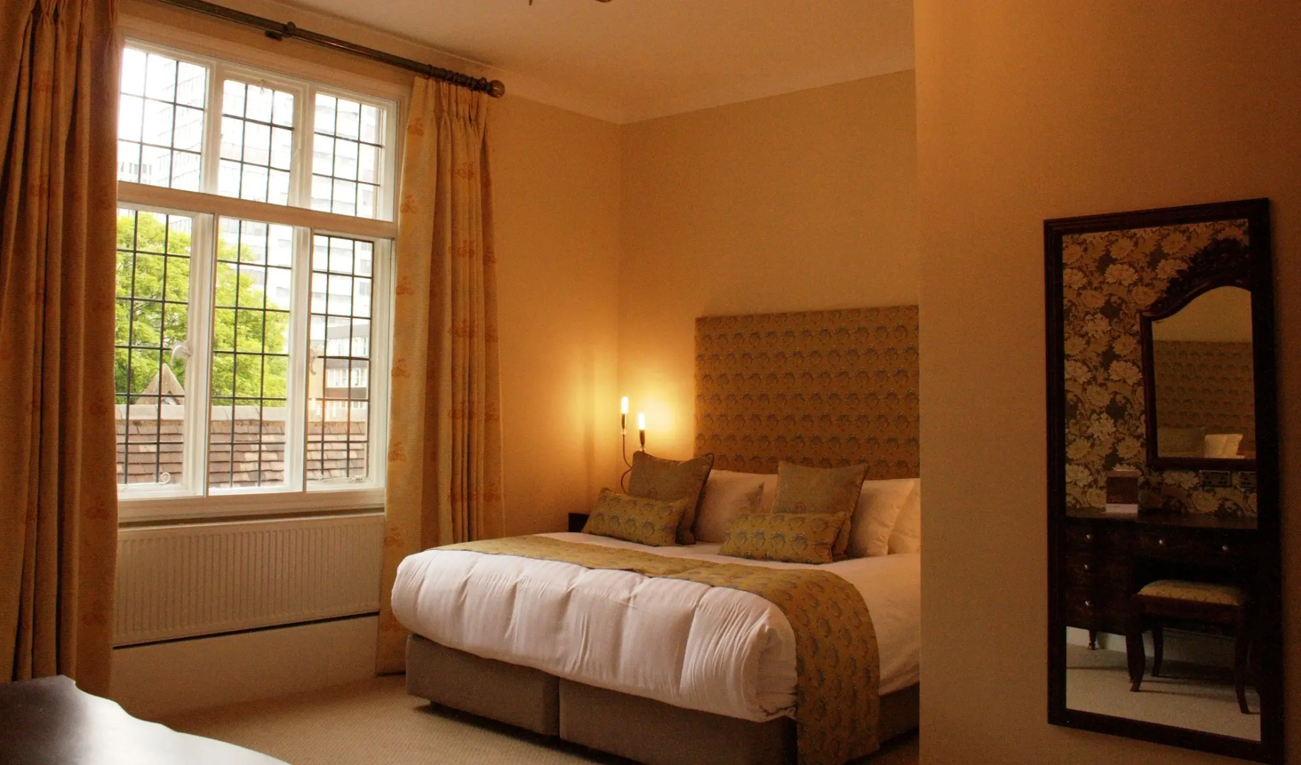 Photo - Best Western Plough and Harrow Hotel