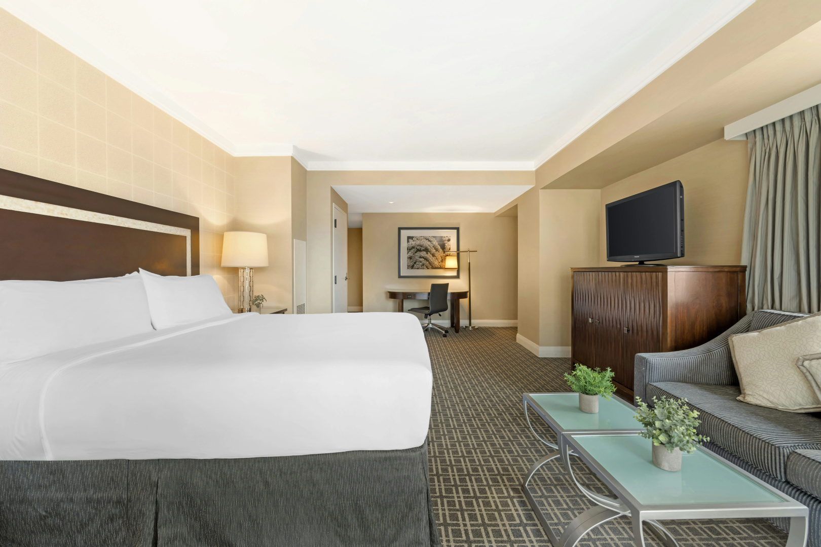 Foto - Omni Los Angeles Hotel at California Plaza