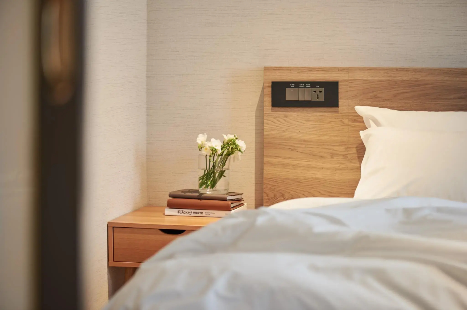 Photo - Royal Inn Taipei Nanxi - MRT Zhongshan Station