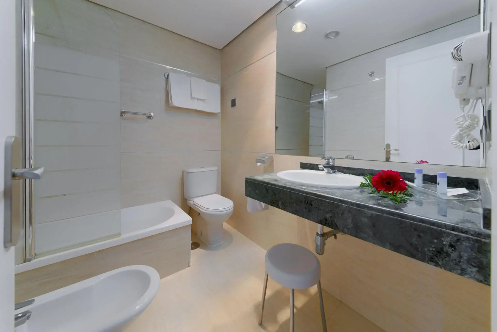 Photo - Hotel Puerto Bahía & Spa