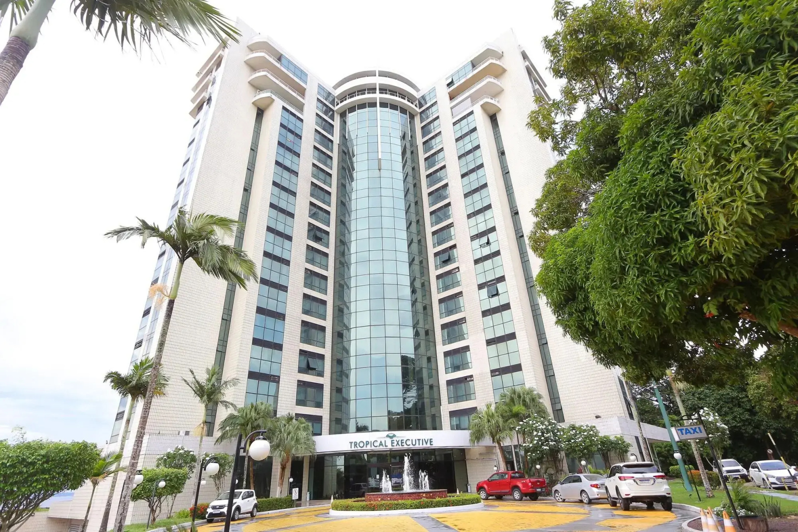 Photo - Tropical Executive Hotel