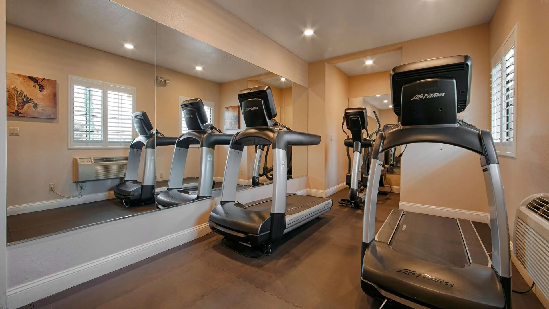 Photo - Best Western Plus Brookside Inn