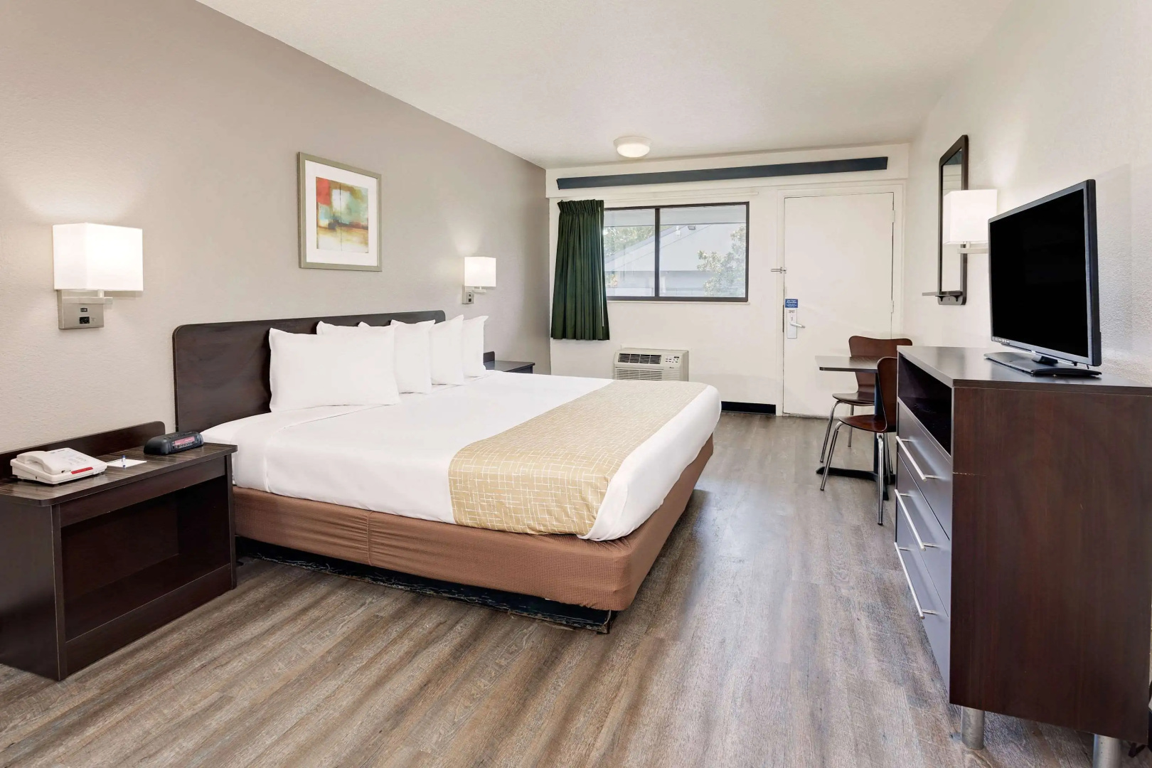 Photo - Travelodge by Wyndham College Park