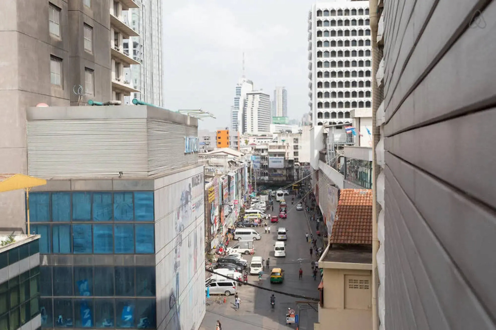 Photo - Cozi Inn Hotel, Bangkok