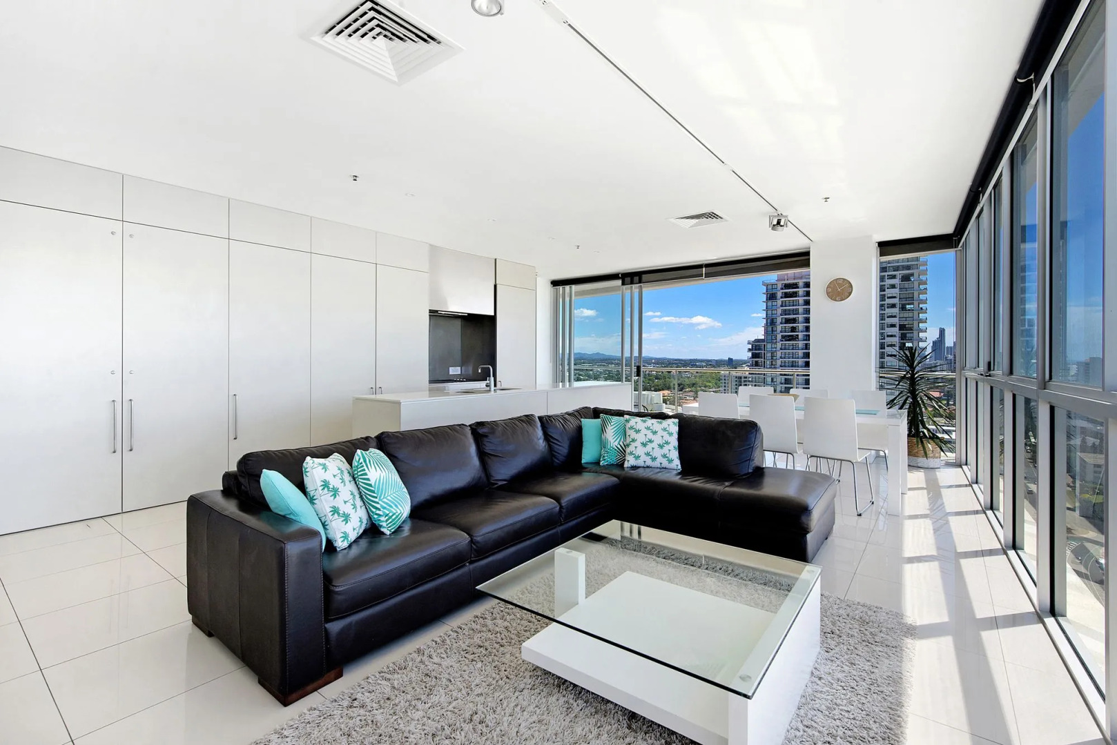 Photo - ULTIQA Air On Broadbeach