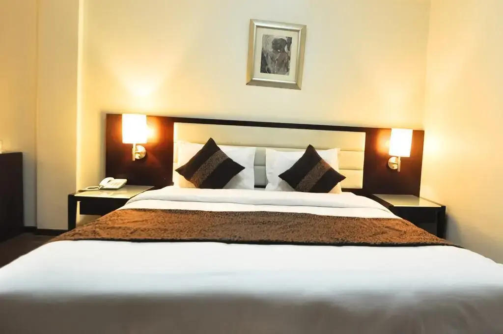 Photo - Phoenicia Grand Hotel