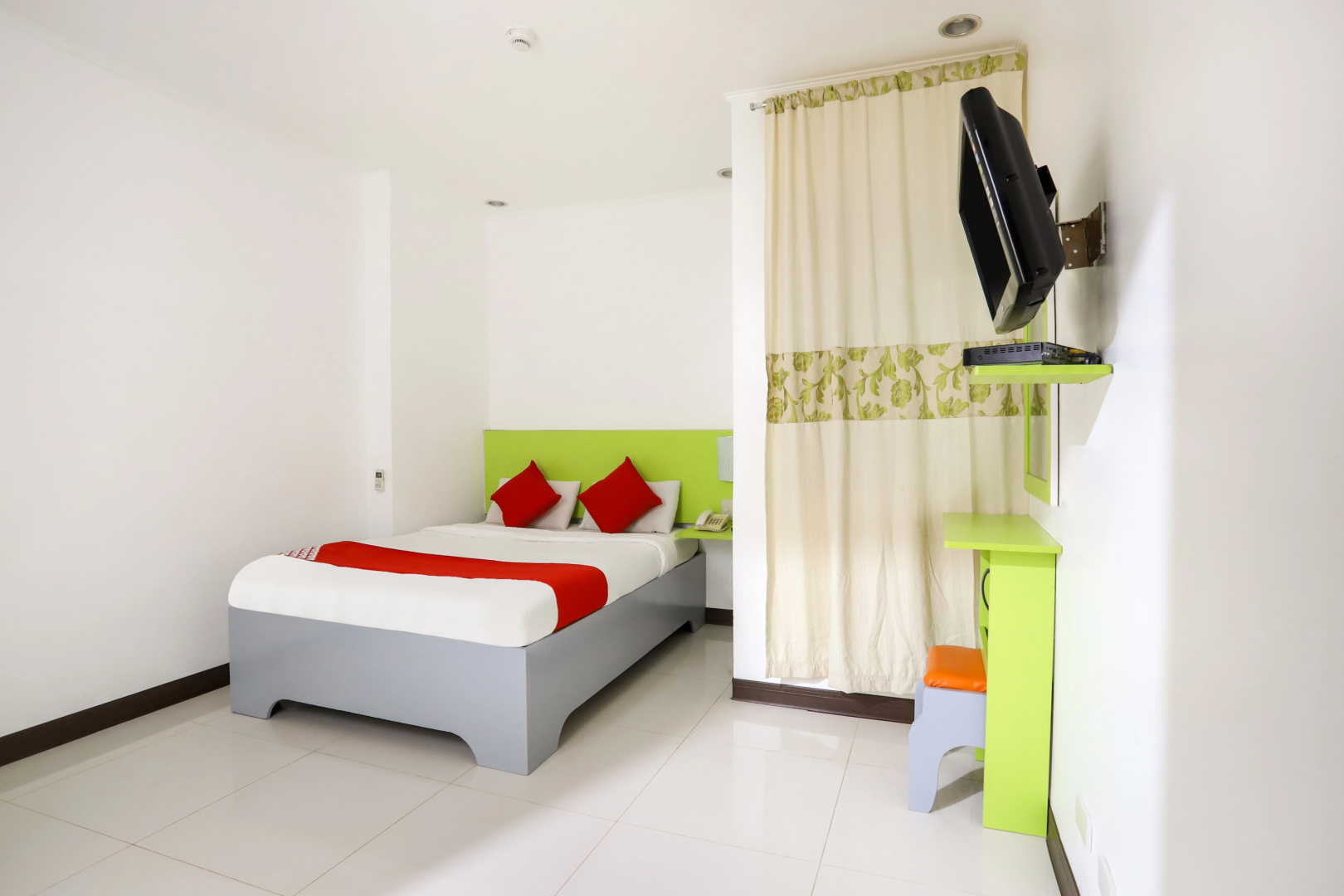 Photo - OYO 210 Apple Tree Suites