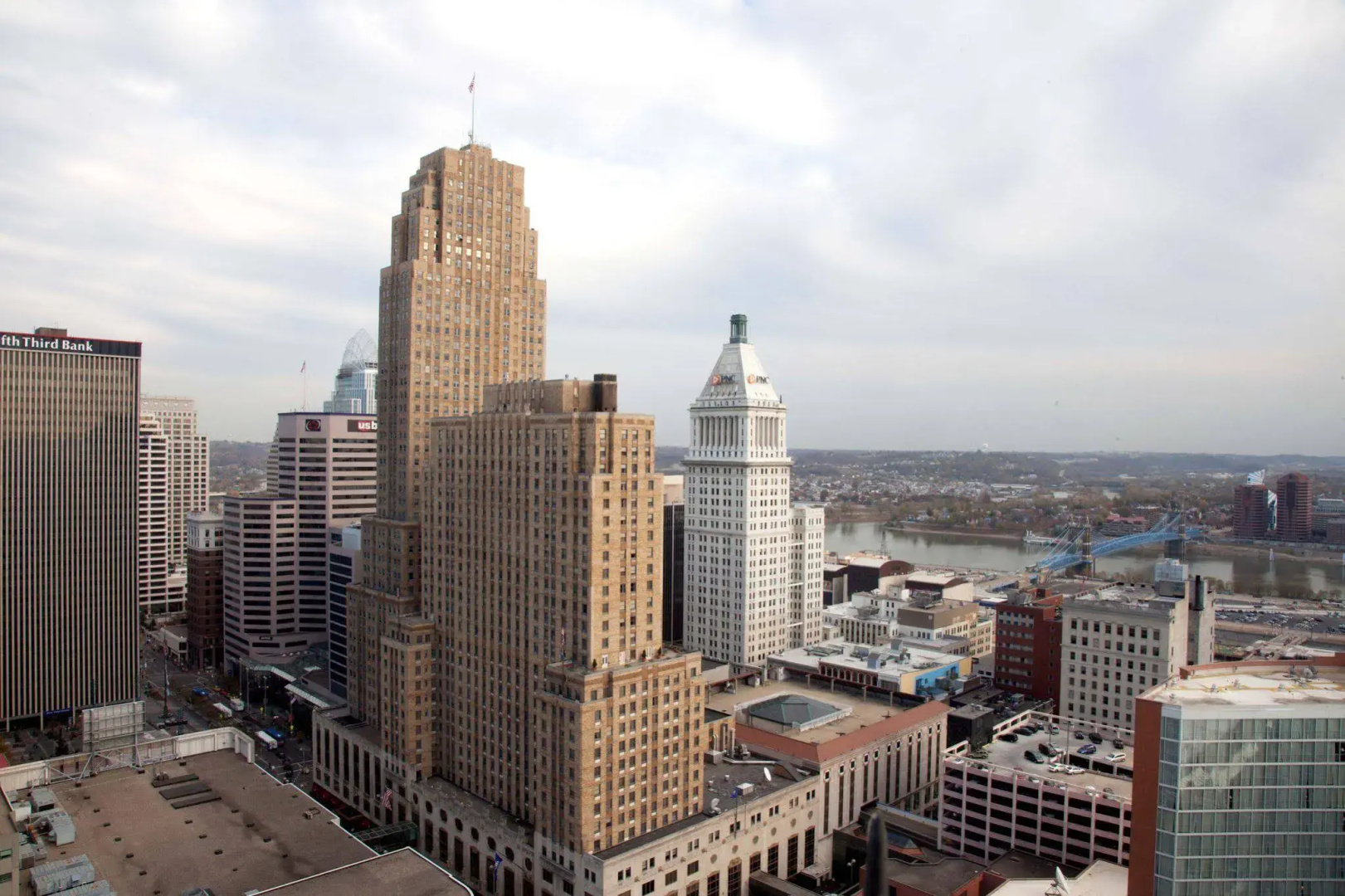 Foto - Hilton Cincinnati Netherland Plaza
