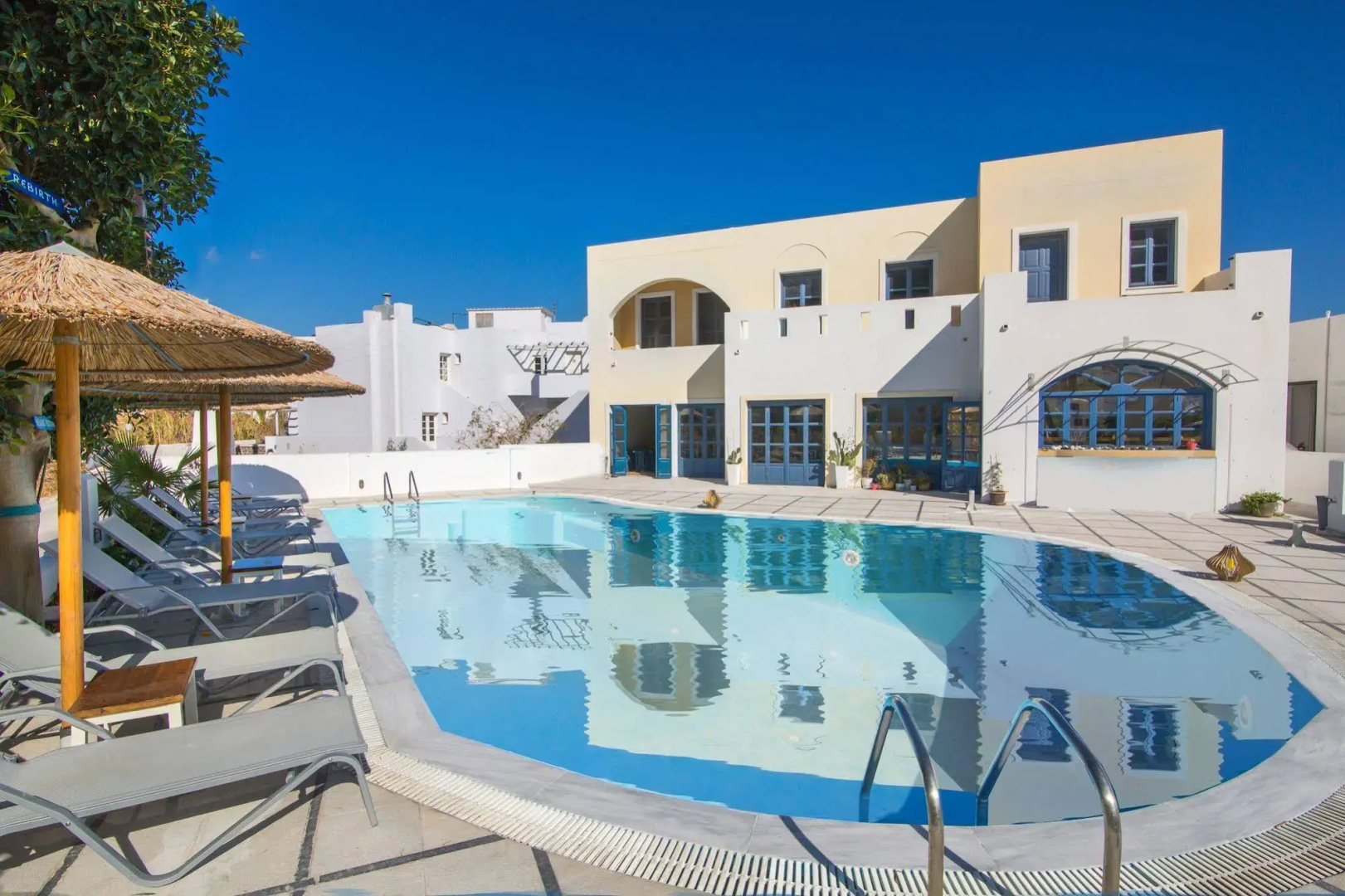 Photo - Sunshine Hotel