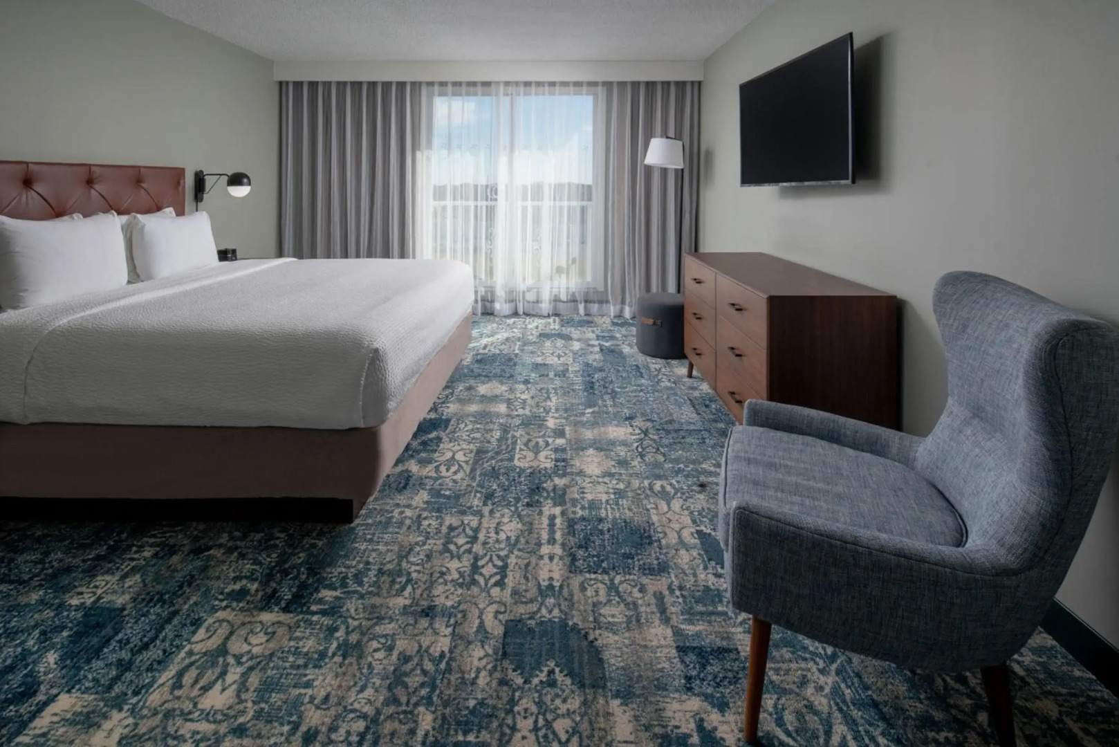 Photo - Four Points by Sheraton Suites Tampa Airport Westshore