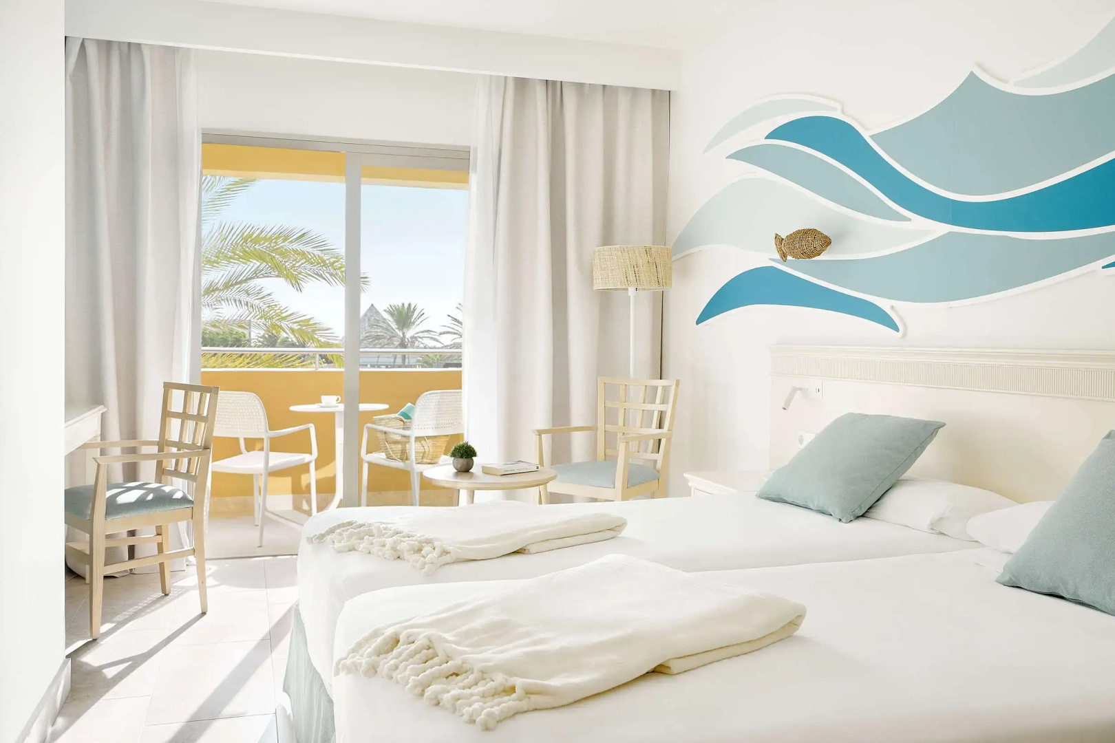 Photo - Iberostar Waves Playa Gaviotas All Inclusive