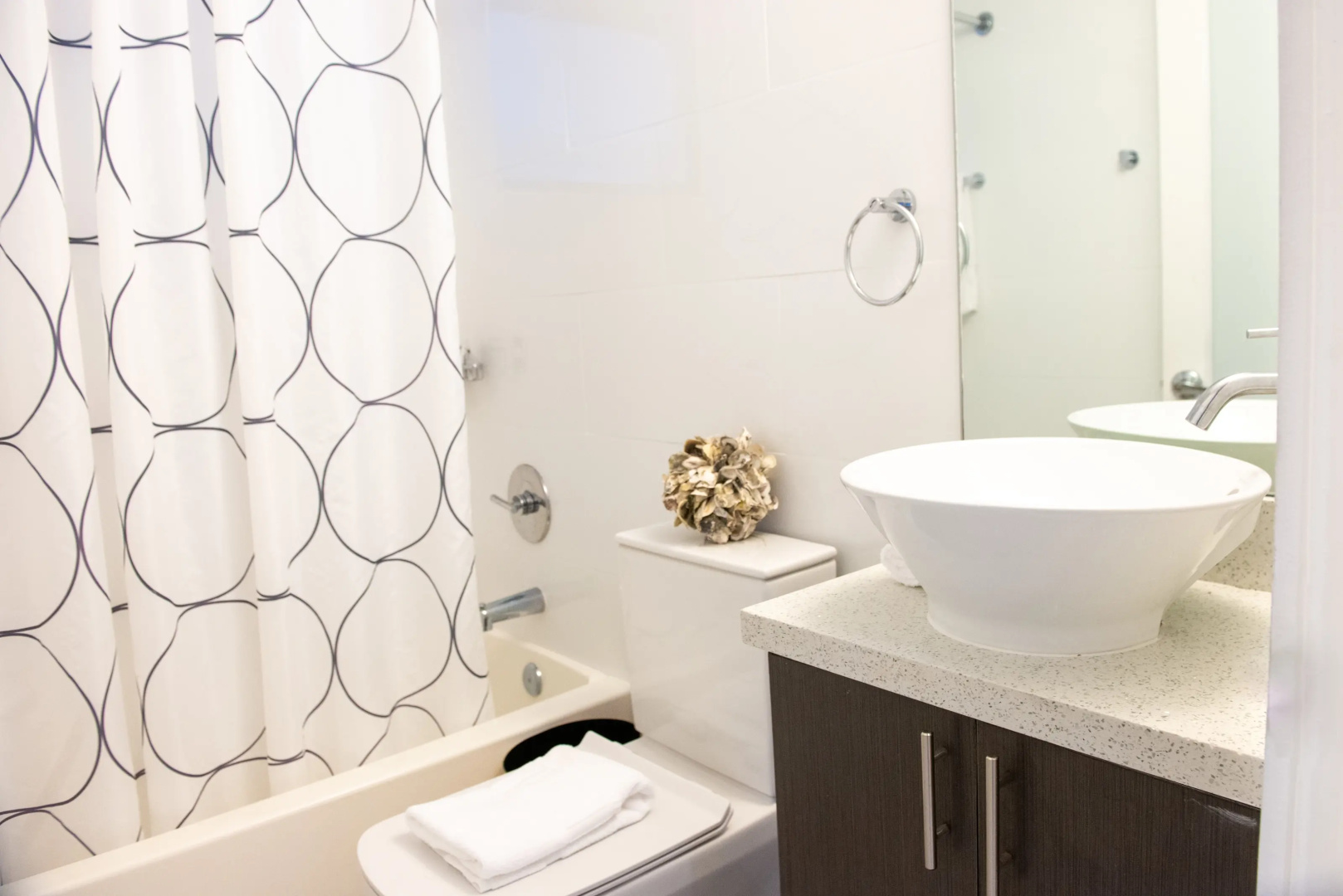 Foto - Waterside Hotel and Suites