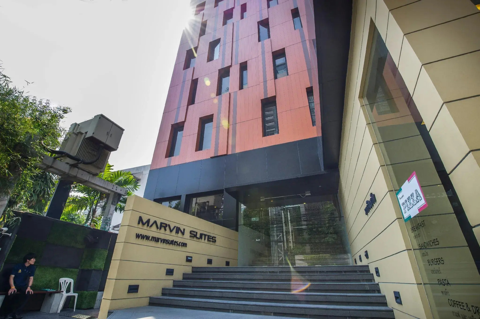 Photo - Marvin Suites Hotel
