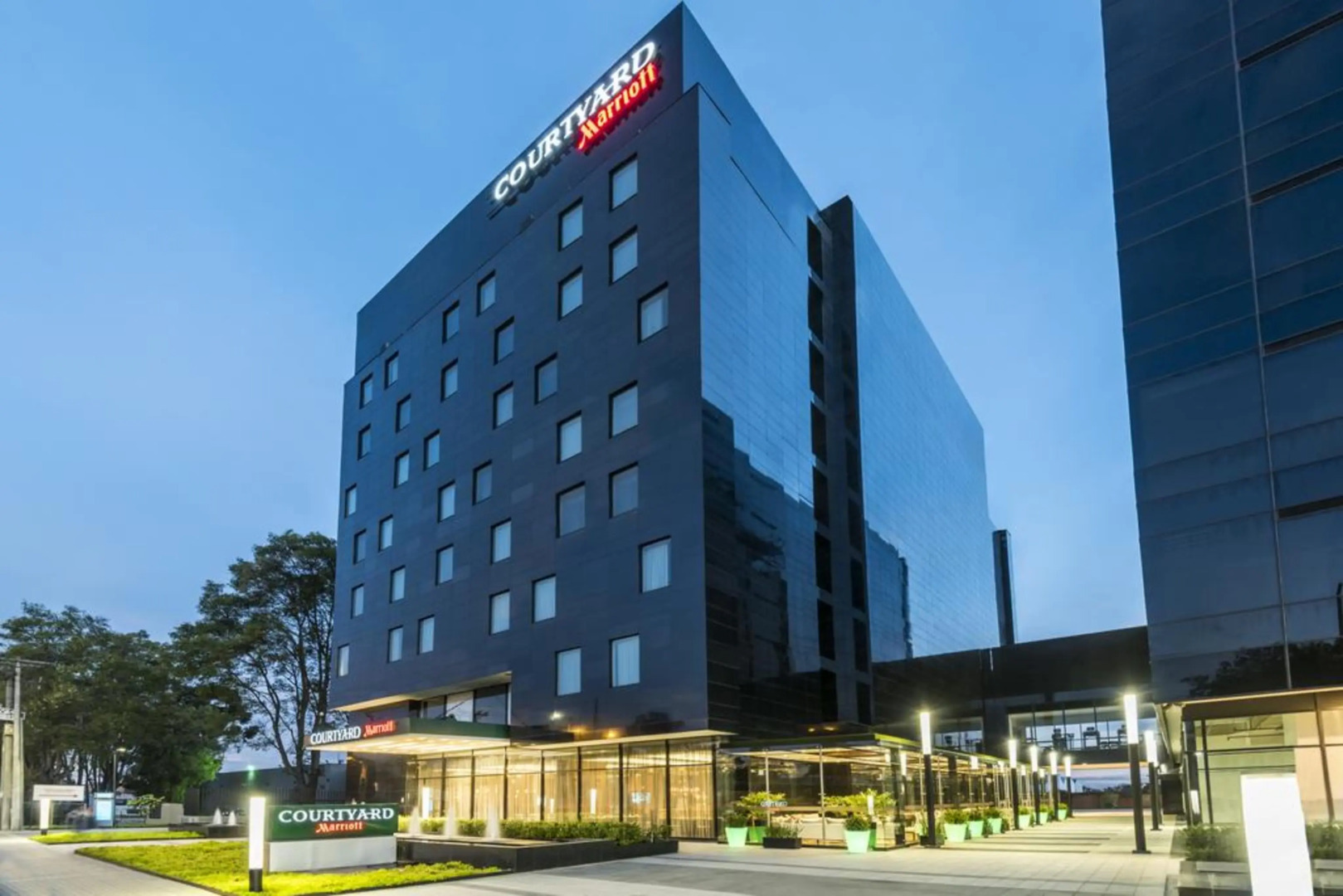 Foto - Courtyard by Marriott Bogota Airport