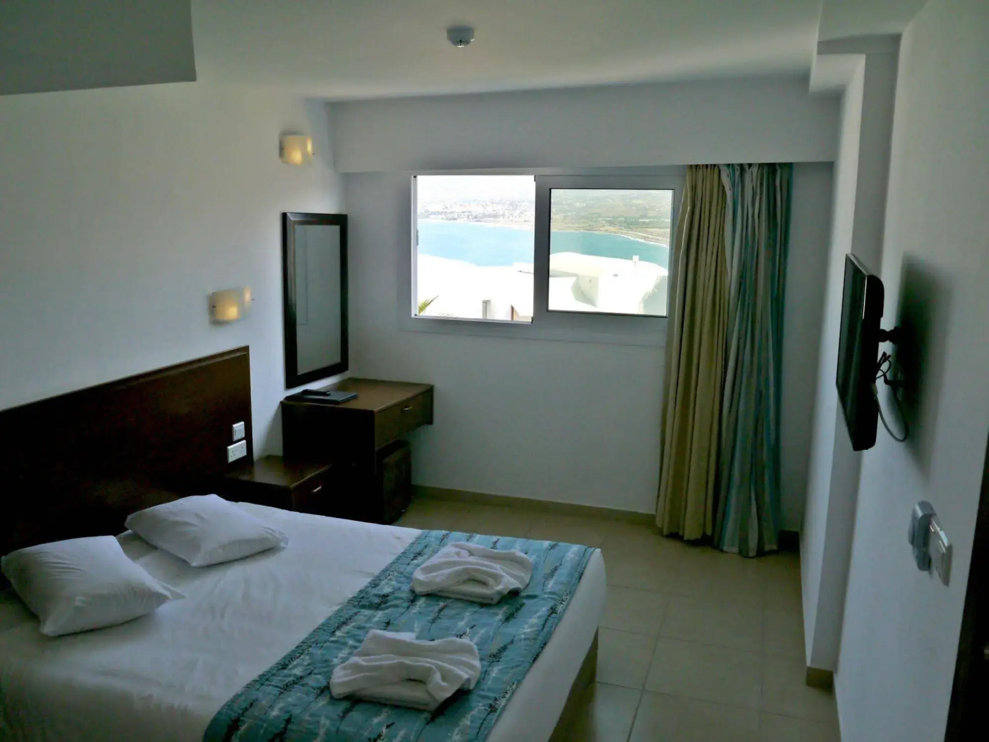 Photo - Theo Sunset Bay Hotel