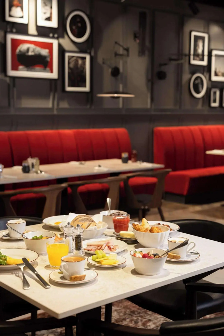 Foto - Radisson RED Hotel & Radisson RED Apartments, Kraków