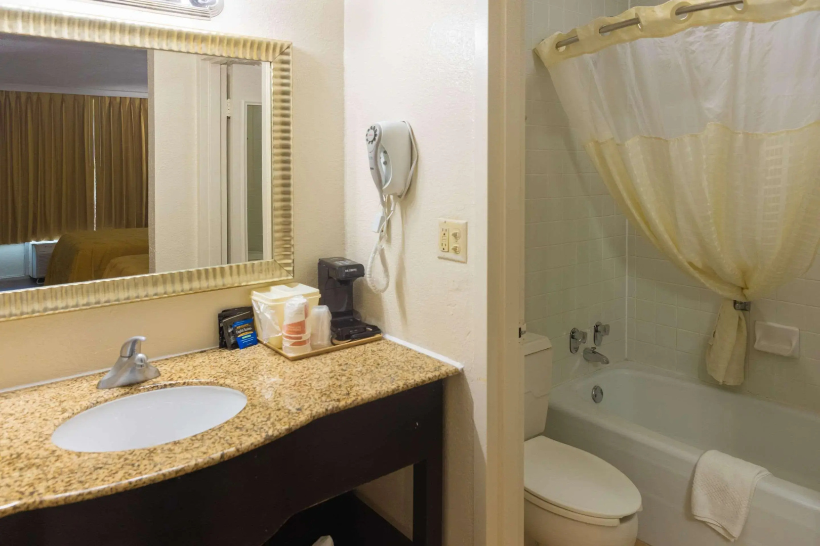 Photo - Quality Inn Richmond Hill - Savannah I-95