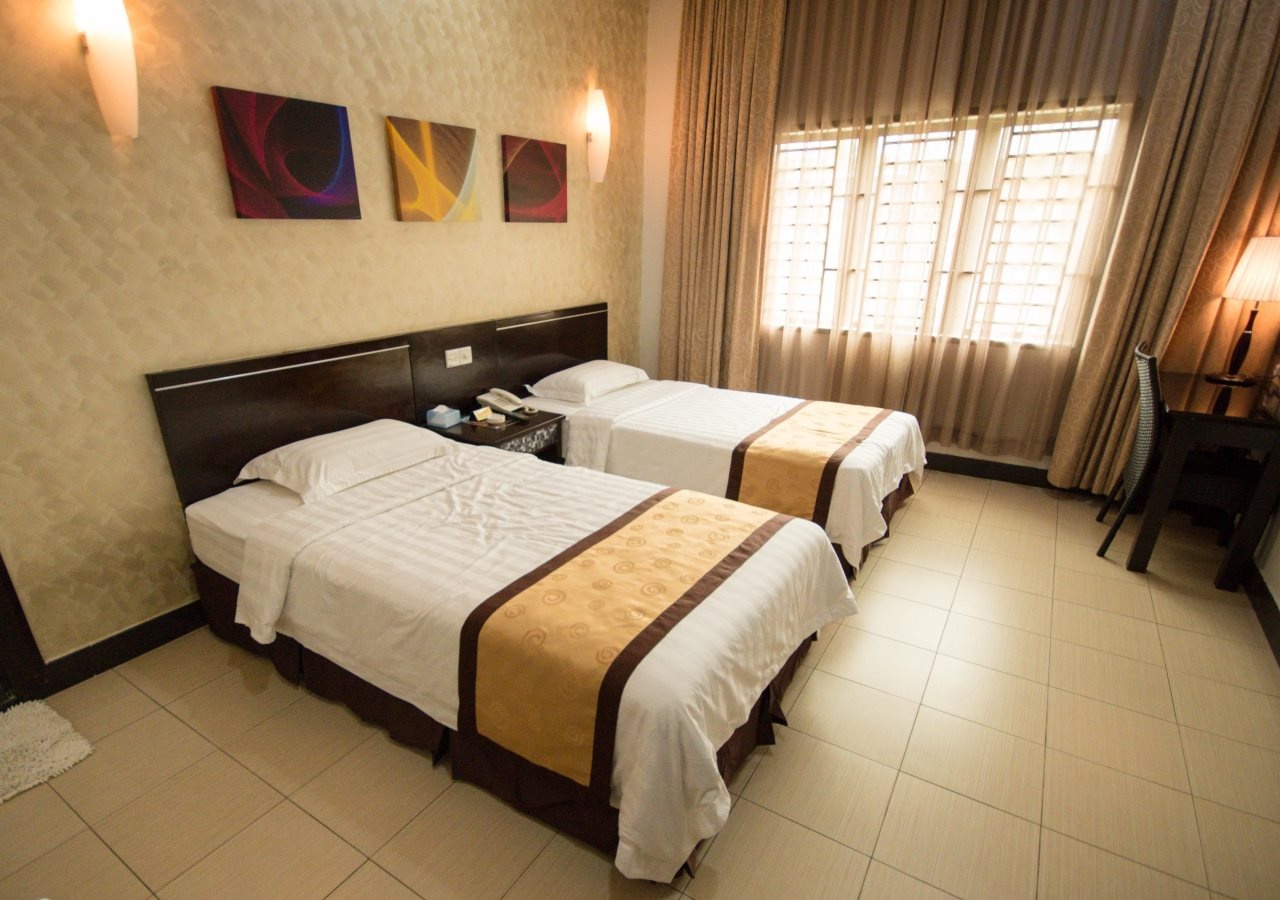 Home 2 Hotel