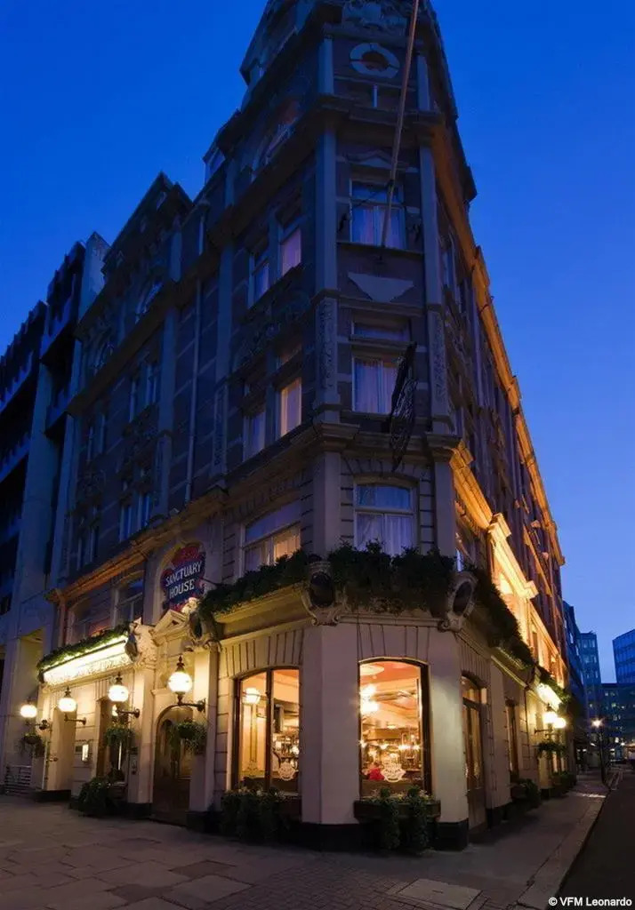 Photo - The Sanctuary House Hotel