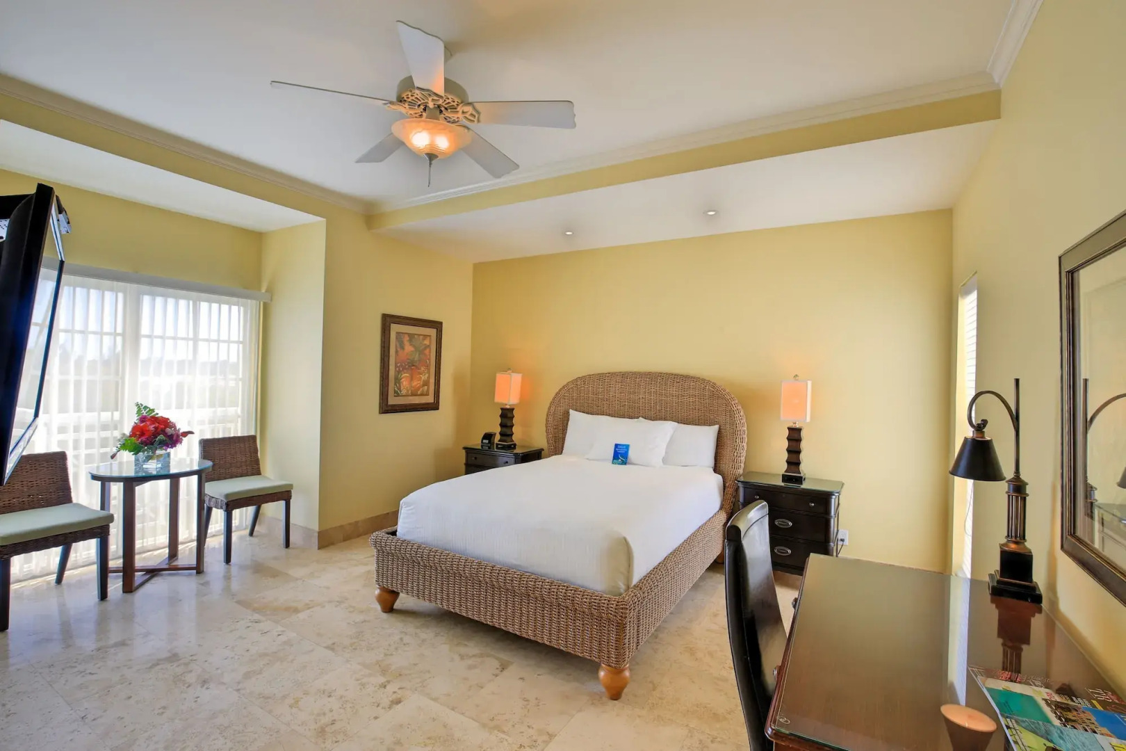 Photo - Windsong on the Reef