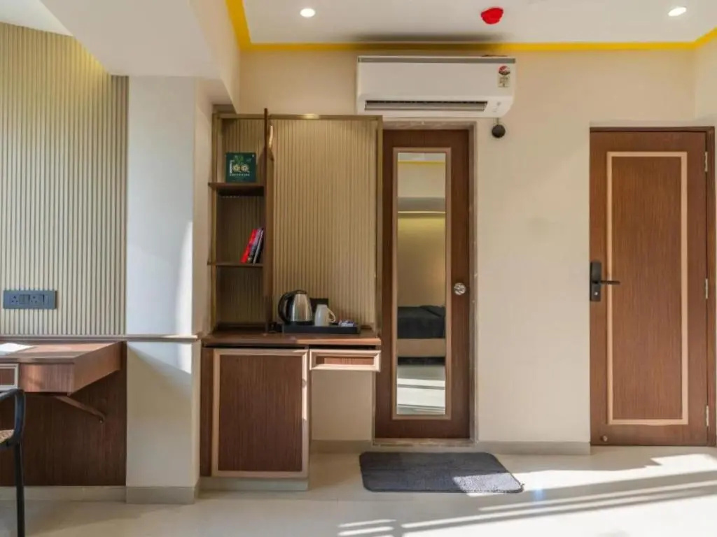 Photo - The Hosteller Mumbai, International Airport