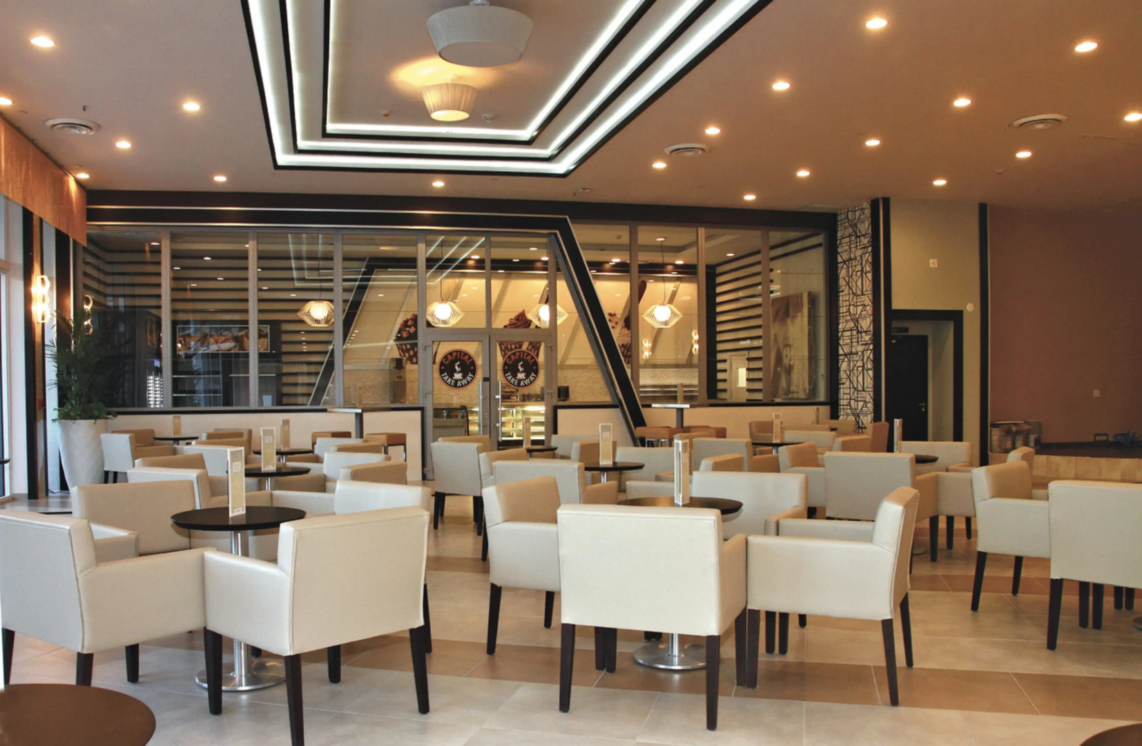 Photo - Riu Plaza Miami Beach