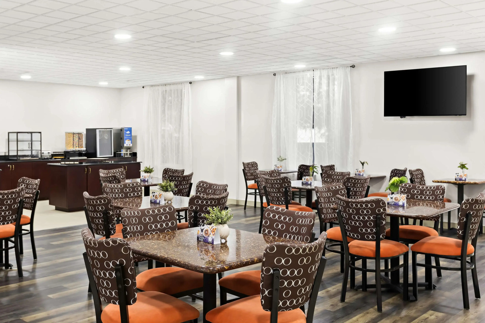 Photo - Sonesta Essential Savannah