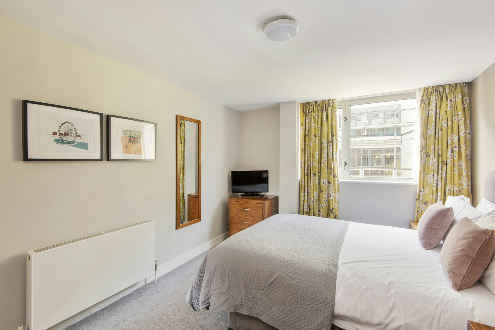 Photo - SACO Holborn - Lamb's Conduit Street