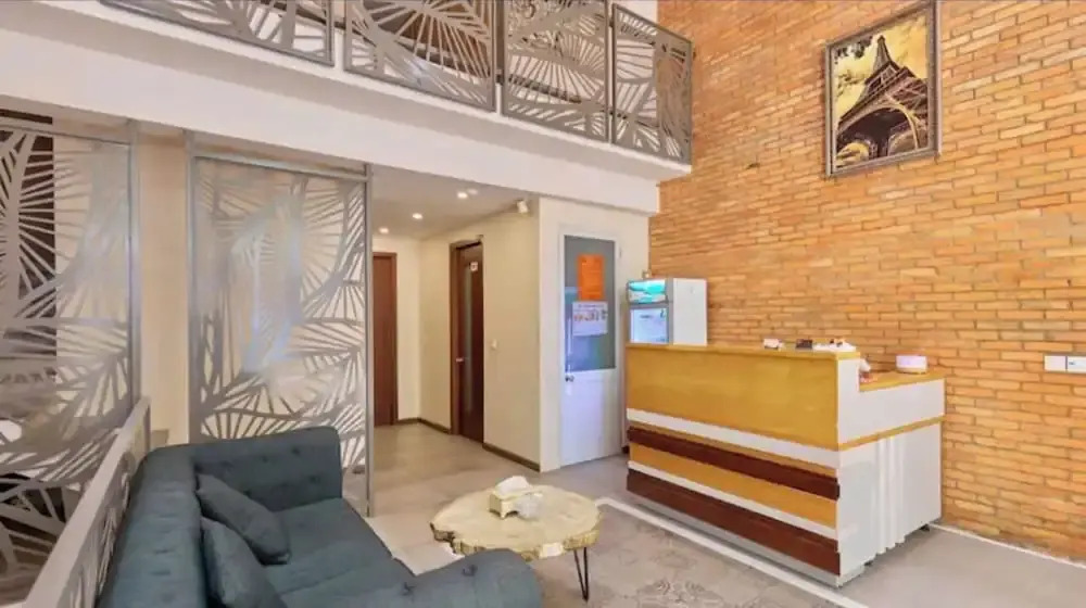 Photo - LAGUNA Premier